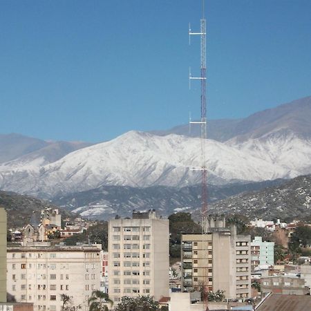 Howard Johnson Plaza Jujuy San Salvador de Jujuy Buitenkant foto